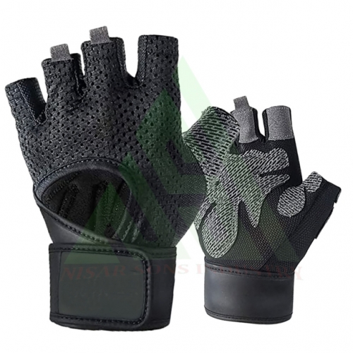 Comfortable gym gloves