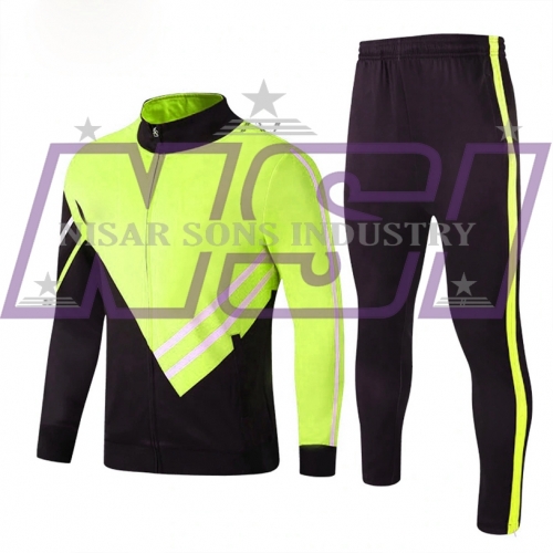Latest gym men tracksuit manufacturer
