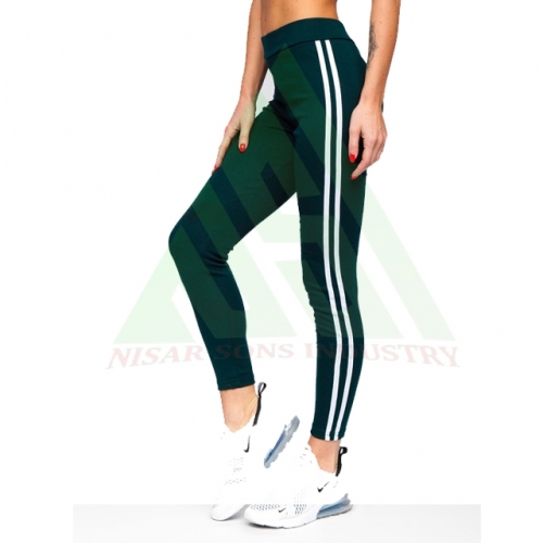 on sale women leggings