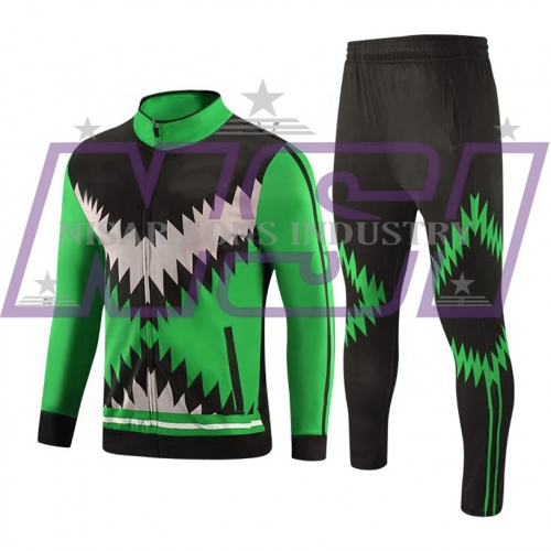 Gym tracksuit uk style high quality 